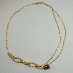 Handgemaakte organische oorbellen in sterling zilver of verguld zilver, natuur geïnspireerd. Veertjes. Handmade organic unique jewelry nature inspired