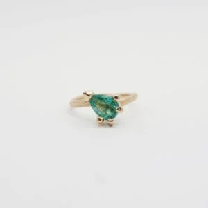 Emerald ring with twig setting