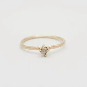 Ring with rough diamond